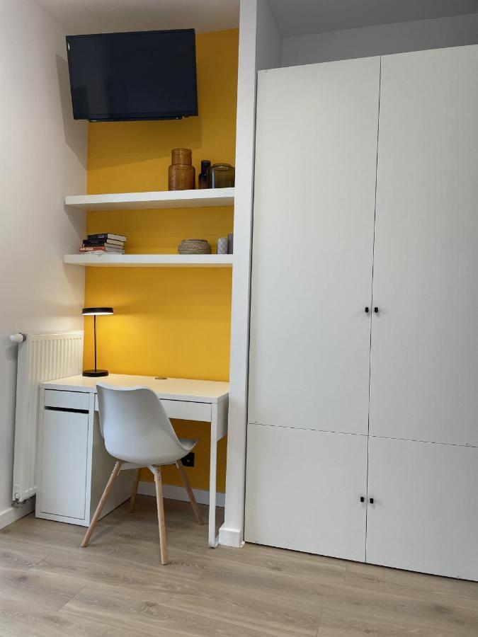 Oui Oui Apartment Warschau Buitenkant foto