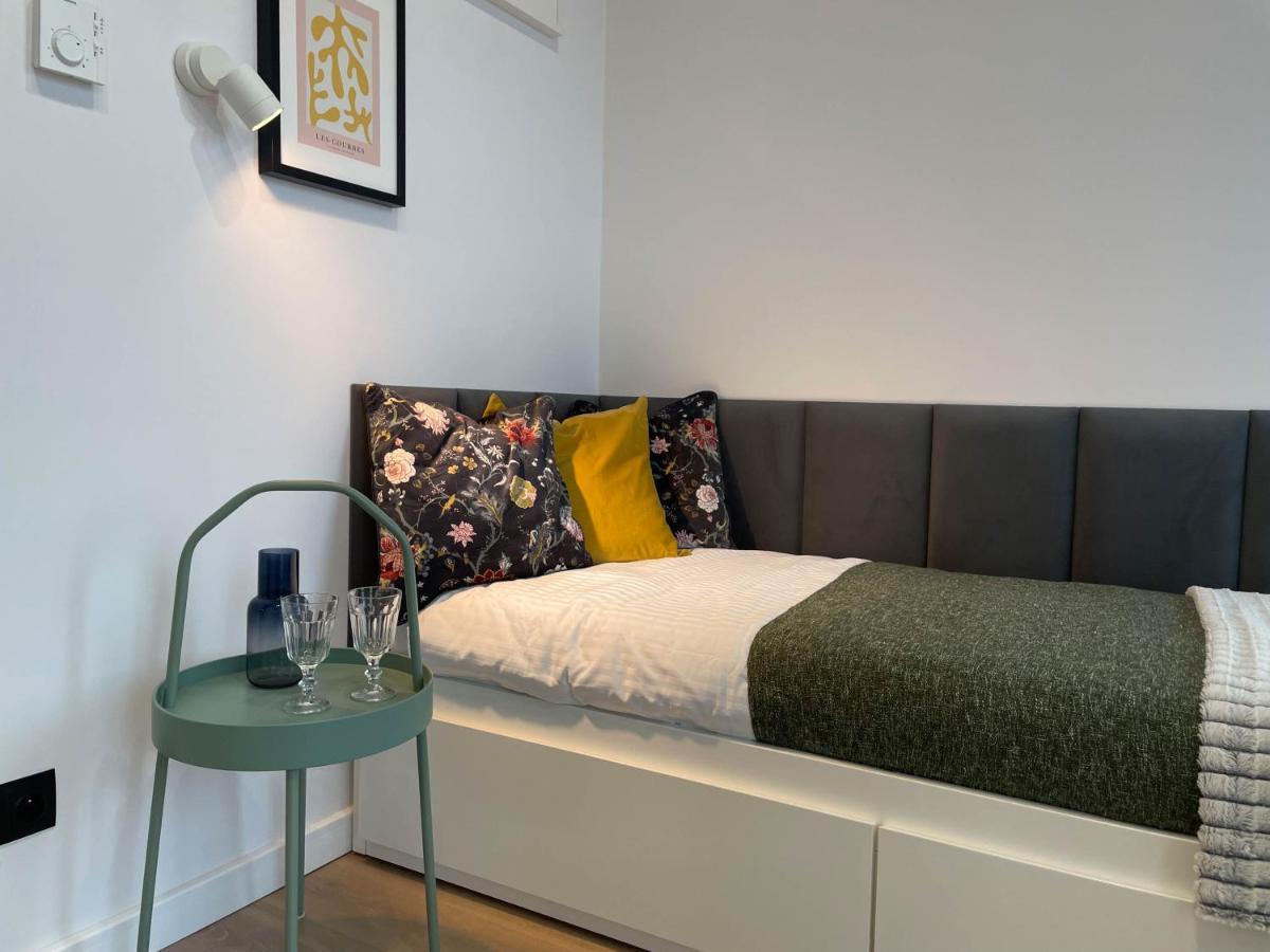 Oui Oui Apartment Warschau Buitenkant foto